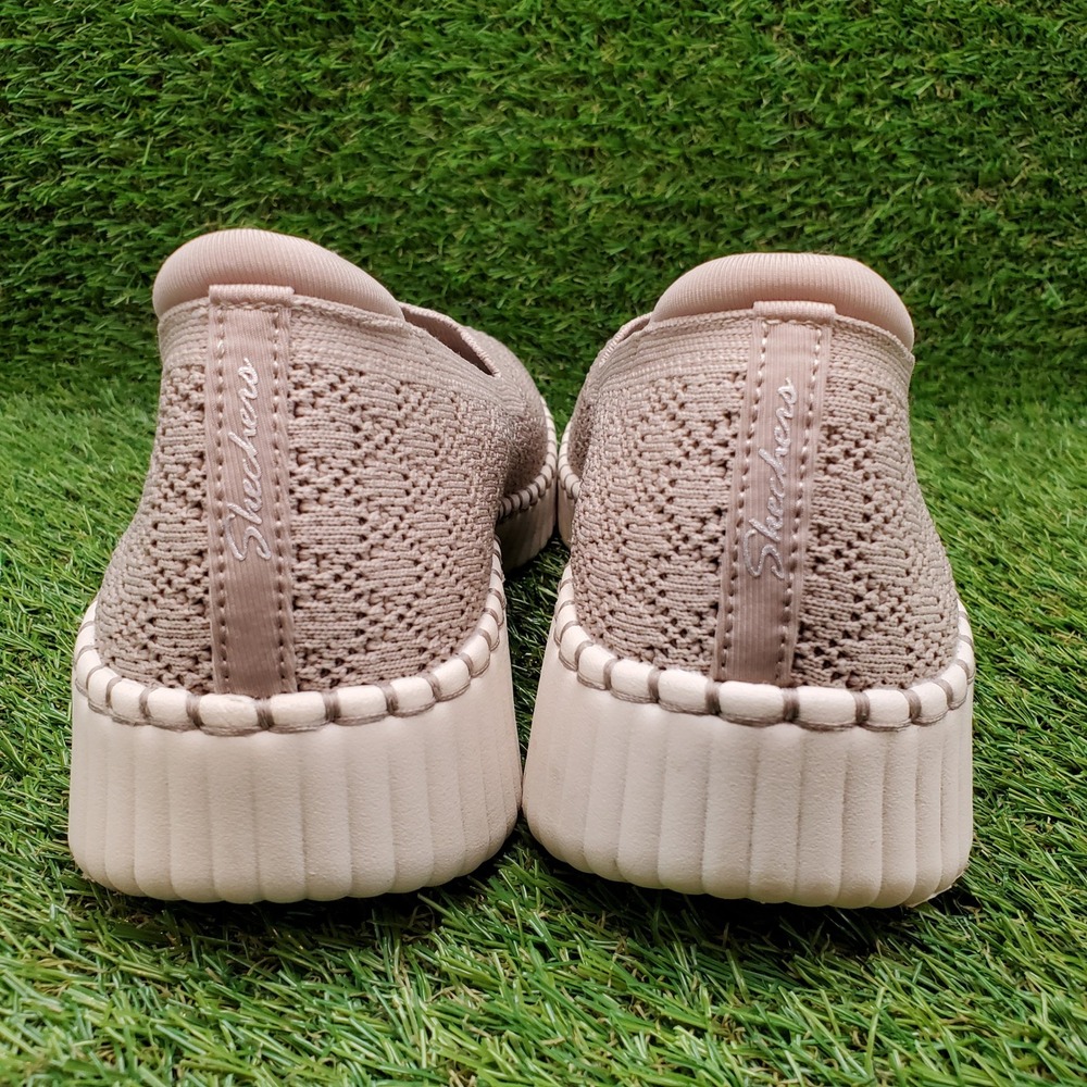 Skechers Wilshire Blvd SIZE 9.5 Women's Slip On Washable Vegan Sneaker Taupe - Picture 4 of 9